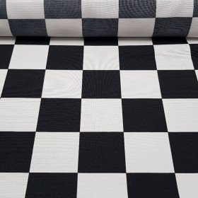 Stretch Flag Checkered Chess