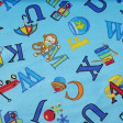 Tela Franela ABC - Tela de franela de algodón infantil con dibujos de letras del abecedario de colores y objetos que las representan. Hay dos colores de fondo a elegir. La tela mide 110cm de ancho (ancho americano) y su composición 100