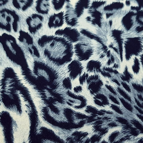 Cotton Animal Print Cream fabric - Cotton fabric with animal print in cream and gray tones. The fabric is 140cm wide and its composition is 100% cotton.