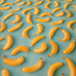 Cotton Bananas 3D Effect