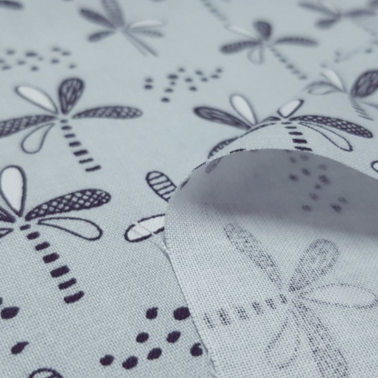 Cotton Safari Central Trees fabric - Cotton fabric with drawings of trees on a gray background. This fabric is part of the Safari Central collection by Fabric Palette The fabric is 110cm wide and its composition is 100% cotton.