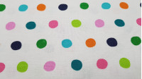Tela Algodón Topos Multicolor - Tela de algodón ancho americano con dibujos de topos de colores sobre un fondo blanco. Esta tela forma parte de la colección Hide & Seek de Fabric Palette. La tela mide 110cm de ancho y su composición 100% algodó