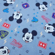 Tela Algodón Disney Mickey Estrellas Rayos Azul - Tela de algodón licencia Disney con dibujos de caras de Mickey Mouse sobre un fondo de color azul grisaceo con dibujos de rayos, estrellas, parches, siluetas de Mickey… La tela mide 140cm de ancho y su com