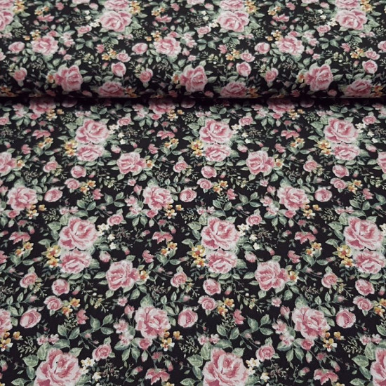 Polycotton Peasant Flowers Black fabric - Polycotton fabric with typical peasant floral pattern on a black background. The fabric is 150cm wide and its composition is 67% polyester - 33% cotton.