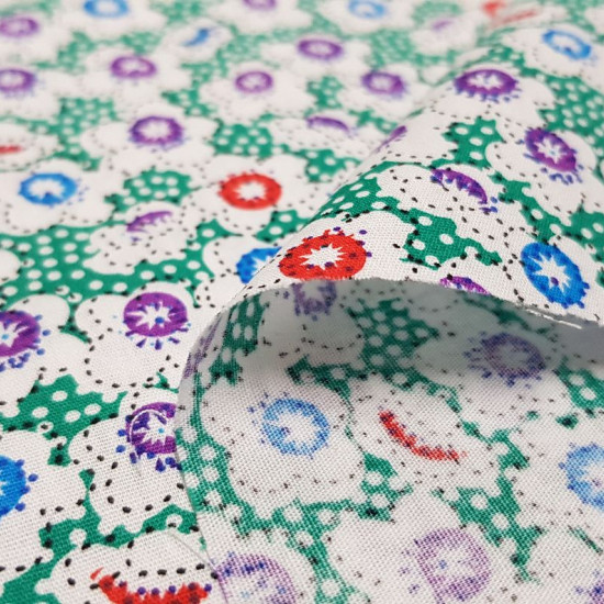 Cotton Floral Shapes Green Polka Dots fabric - Cotton fabric with drawings of floral shapes and stars where the white of the flowers predominates and the background of green dots. The fabric is 140cm wide and its composition is 100% cotton.
