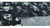 Tela Algodón Calaveras Cómic - Tela de algodón orgánica con dibujos de calaveras piratas estilo cómic, sobre varios fondos a elegir. La tela mide 150cm de ancho y su composición 100% algodón.