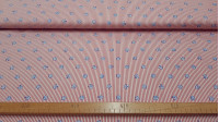Tela Algodón Rayas Playa Rojo - Tela de algodón con rayas finitas de color rojo con dibujos de conchas de playa, peces y estrellas de mar. La tela mide 150cm de ancho y su composición 100% algodón.