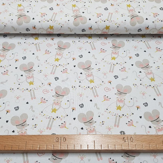 Cotton Dancing Rats fabric - Children's cotton fabric with drawings of little rats dancing in a tutu on a background with drawings of stars, flowers, hearts, diamonds... The fabric is 150cm wide and its composition is 100% cotton.