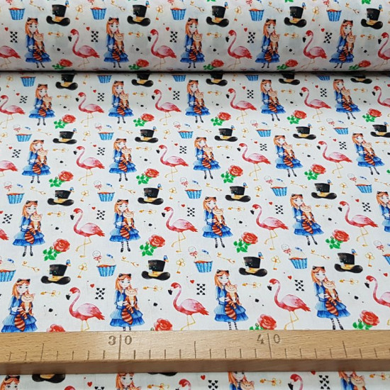 Cotton Alice's Tale Objects fabric - Children's cotton fabric with characters and objects that remind us of the story of Alice in Wonderland. The fabric is 150cm wide and its composition is 100% cotton.
