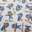 Cotton Pocoyo Logo fabric - Licensed cotton fabric with drawings of the Pocoyo character and the logo of the tv cartoon series on a white background. The fabric measures between 140-150cm wide and its composition is 100% cotton.