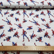 Algodón Spiderman Poses - Tela de algodón licencia Marvel con dibujos del personaje Spiderman en varias poses sobre un fondo blanco. La tela mide 150cm de ancho y su composición 100% algodón.