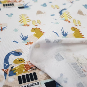 Punto Camiseta Dinosaurios Safari