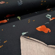 Cotton Jersey Sirens fabric Cotton Jersey Sirens fabric - Cotton jersey fabric with a digital print featuring mermaids, seaweed, and starfish on a dark blue background. The fabric is 140 cm wide and is made of 95% cotton and 5% elastane.