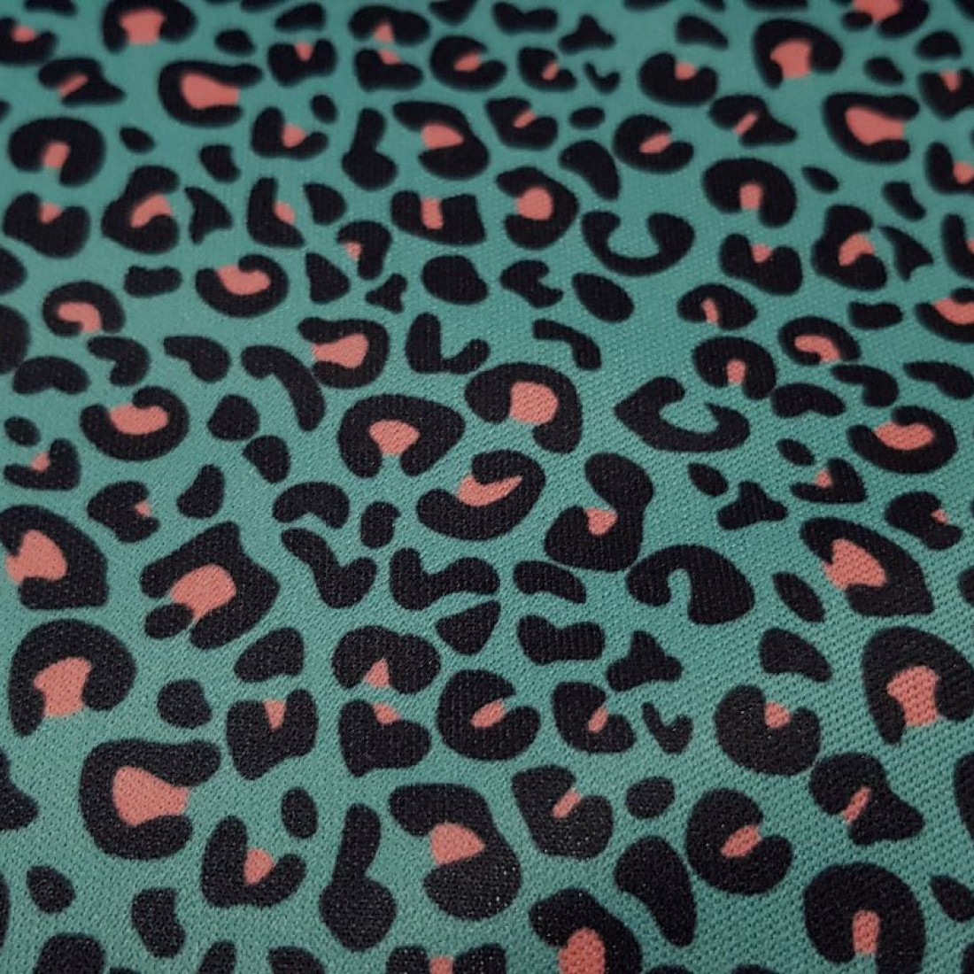 Pul Animal Print A fabric | Textil Siles fabric store