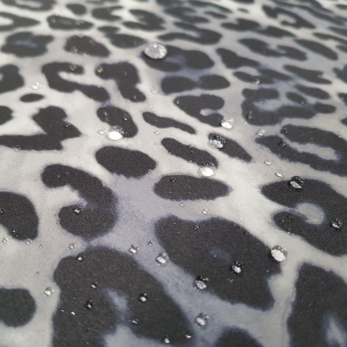 A closer look at Best Water Repellent Fabrics For Cats