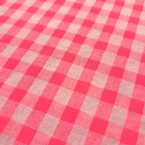 Tela Vichy Seersucker Cuadros Neón 7mm Vichy Seersucker Cuadros Neón 7mm - ¡Atrévete con el color y la textura! Te mostramos nuestra colección vibrante de tela vichy seersucker en tonos fluorescentes y llamativos: naranja flúor, verde flúor y rosa flúor.