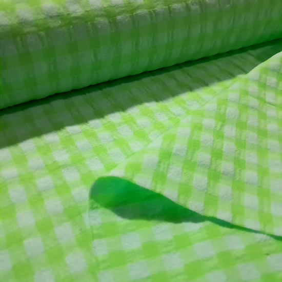 Tela Vichy Seersucker Cuadros Neón 7mm Vichy Seersucker Cuadros Neón 7mm - ¡Atrévete con el color y la textura! Te mostramos nuestra colección vibrante de tela vichy seersucker en tonos fluorescentes y llamativos: naranja flúor, verde flúor y rosa flúor.