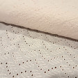 Tela Batista Bordada Perforada Motivos Florales Lucía Batista Bordada Perforada Motivos Florales Lucía - Preciosa tela de batista algodón bordado y perforado de color blanco. Motivos Florales. La tela mide 135cm de ancho y su composición 100% algodón. NOTA: En algunas fotos se puede observar que