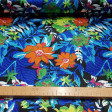 Satin Flowers Hawaii fabric - Satin fabric, bright on one side and with a lot of fall. Print with big flowers and plants on black background. The fabric is 150cm wide and its composition 100% polyester.