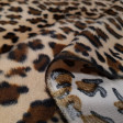 Tela Pelo Mutón Leopardo - Tejido de pelo corto tipo mutón con dibujo estampado del animal leopardo. La tela mide 150cm de ancho y su composición 100% poliester.