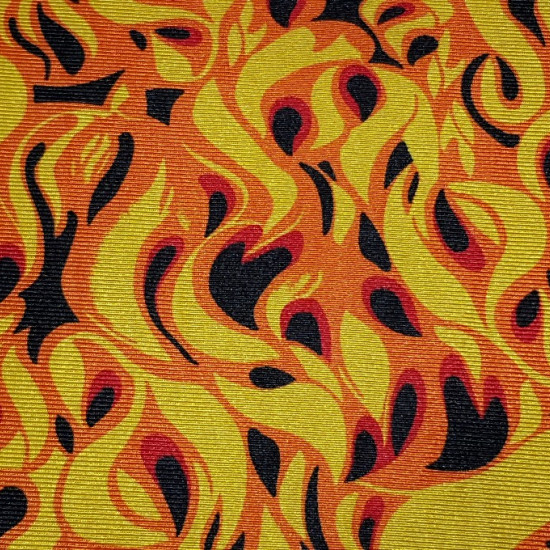 Carnival Satin Fire Flames fabric - Very striking bright and fine costume fabric with drawings of flames imitating fire with yellow, red, orange, brown colors ... This costume fabric is made of rasete / trilobal fabric that does not fray and is easy to cu