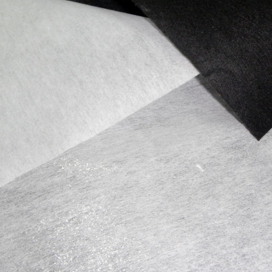 Interlining Non-woven Termofusible fabric - Interlining of non-woven fabric with a thermofusible face.