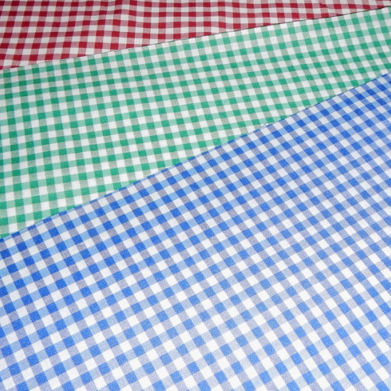 Tela Vichy Cuadros Medianos 4,5mm - El tejido de vichy se utiliza mucho en mantelería, cortinas para la cocina, batas de parvulario y otras manualidades y decoraciones. El cuadro mide 4,5mm